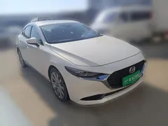 2022 Mazda 3 2.0L, белый — фото 22