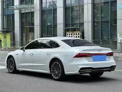 2022 Audi A7L 45 TFSI S-line, белый — фото 4