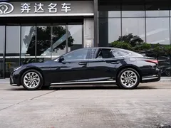 2021 Lexus LS 500h, чёрный — фото 4