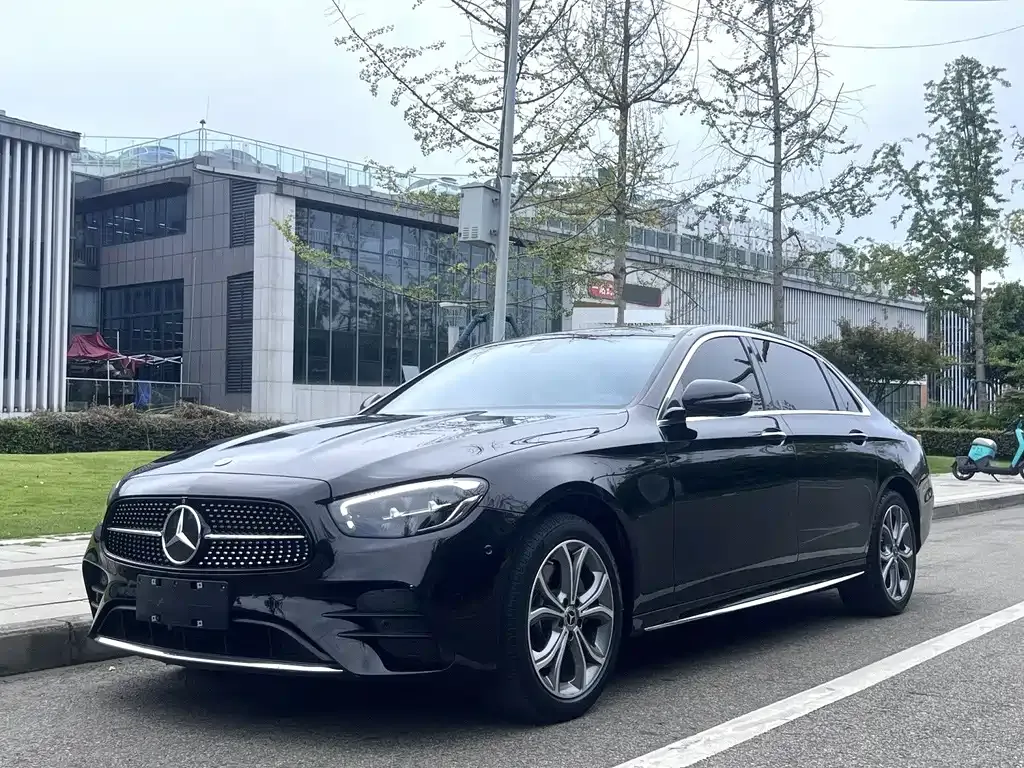2022 Mercedes-Benz E-Class E 300 L Sport Fashion