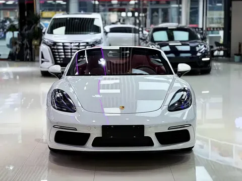 2022 Porsche 718 Boxster 2.0T