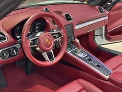 2022 Porsche 718 Boxster 2.0T, белый — фото 6