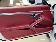 2022 Porsche 718 Boxster 2.0T, белый — фото 7