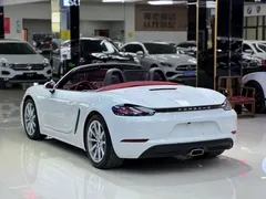 2022 Porsche 718 Boxster 2.0T, белый — фото 11