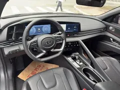 2022 Hyundai Elantra 1.5L CVT 20, чёрный — фото 12