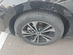2021 Nissan Sylphy 1.6L XL CVT, чёрный — фото 23