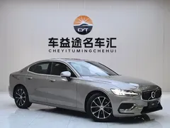 2022 Volvo S60 B4 — фото 2