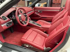 2022 Porsche 718 Boxster 2.0T, белый — фото 6
