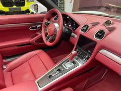 2022 Porsche 718 Boxster 2.0T, белый — фото 13