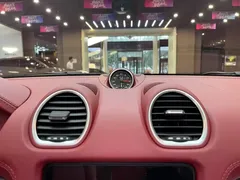 2022 Porsche 718 Boxster 2.0T, белый — фото 15