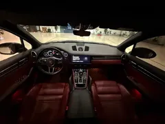 2022 Porsche Cayenne 3.0T, чёрный — фото 12