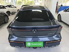 2022 Changan UNI-V 1.5T — фото 6