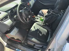 2021 Toyota Corolla Hybrid 1.8L E-CVT Elite, белый — фото 9