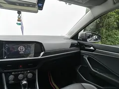 2022 Volkswagen Sagitar 280TSI DSG — фото 5