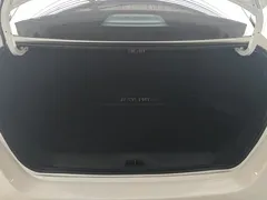 2023 Nissan Sylphy 1.6L CVT, белый — фото 4