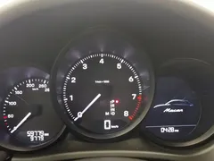 2023 Porsche Macan 2.0T, белый — фото 19