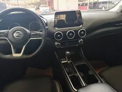 2021 Nissan Sylphy 1.6L XL CVT, белый — фото 12