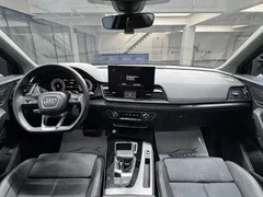 2021 Audi Q5L Sportback 40 TFSI, чёрный — фото 9