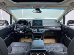 2022 Honda Elysion 2.0L e:HEV, белый — фото 21