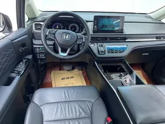 2022 Honda Elysion 2.0L e:HEV, белый — фото 25