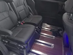 2022 Honda Odyssey 2.0L e:HEV, синий — фото 11