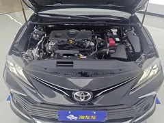 2023 Toyota Camry 2.5G, чёрный — фото 10