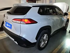 2022 Toyota Corolla Cross 2.0L, белый — фото 3
