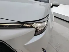 2021 Toyota Levin 185T CVT Luxury, белый — фото 5