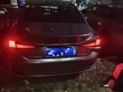 2022 Lexus ES 200, зелёный — фото 9