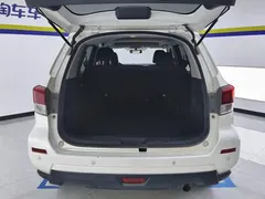 2020 Nissan Terra 2.5L XL Upper, белый — фото 4