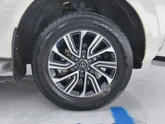 2020 Nissan Terra 2.5L XL Upper, белый — фото 6