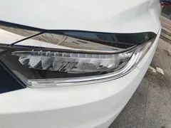2020 Honda Vezel 1.5L CVT Luxury, белый — фото 5