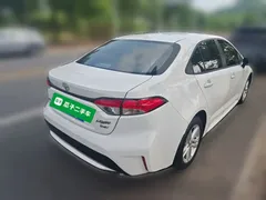 2022 Toyota Levin 185T CVT Luxury, белый — фото 4