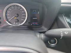 2022 Toyota Levin 185T CVT Luxury, белый — фото 8