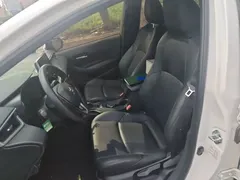 2022 Toyota Levin 185T CVT Luxury, белый — фото 11