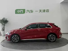 2022 Audi A3 Sportback 35 TFSI Sport — фото 3