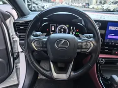 2023 Lexus NX 400h, белый — фото 6