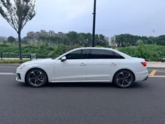 2022 Audi A4L 40 TFSI Luxury Sport, белый — фото 3