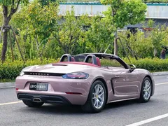 2022 Porsche 718 Boxster 2.0T — фото 4