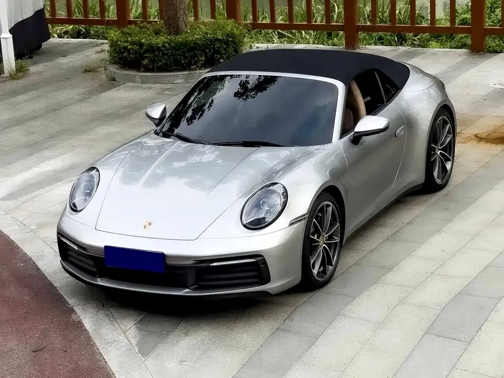 2022 Porsche 911 Carrera Cabriolet 3.0T