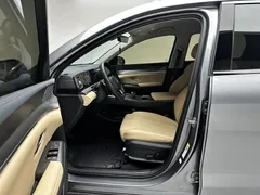 2025 BYD Song Pro DM-i 75KM — фото 9