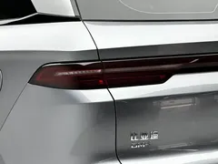 2025 BYD Song Pro DM-i 75KM — фото 20