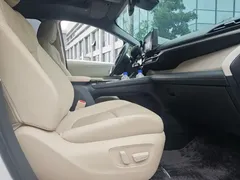 2021 Toyota Sienna 2.5L, белый — фото 8