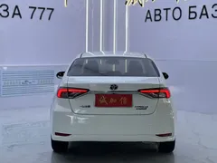2023 Toyota Corolla 1.8L Hybrid Elite, белый — фото 5