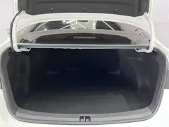 2023 Toyota Corolla 1.8L Hybrid Elite, белый — фото 18