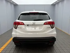 2020 Honda Vezel 1.5L CVT Pioneer, белый — фото 5