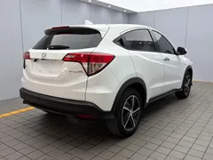 2020 Honda Vezel 1.5L CVT Pioneer, белый — фото 6