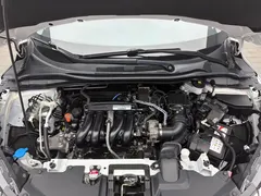 2020 Honda Vezel 1.5L CVT Pioneer, белый — фото 16