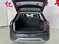 2023 Volkswagen Tayron 280TSI Plus, чёрный — фото 19
