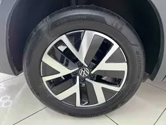 2023 Volkswagen Tayron 280TSI Plus, чёрный — фото 23